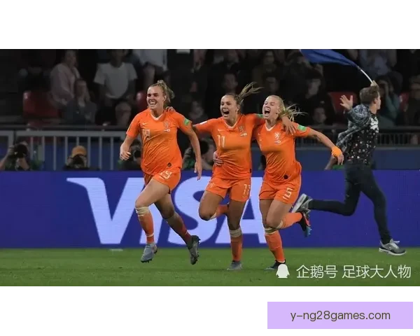 女足俱乐部商业价值攀升吸引众多赞助商争相合作 女足俱乐部商业价值攀升吸引众多赞助商争相合作